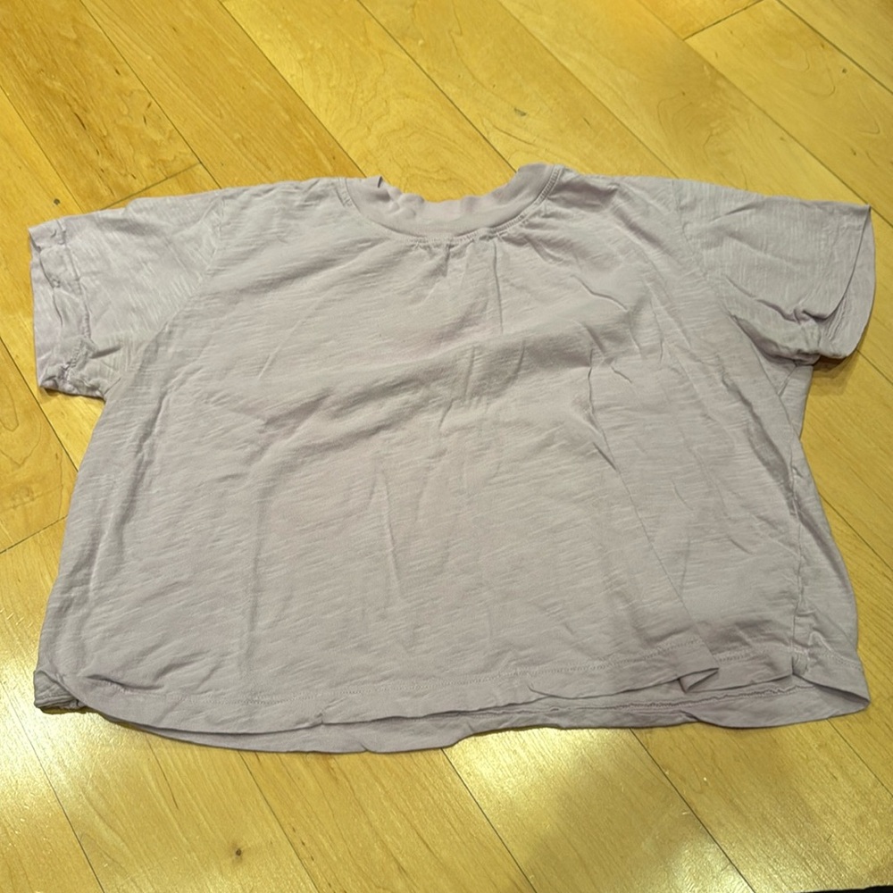 Lilac Cropped T-Shirt Velvet by Graham & Spencer